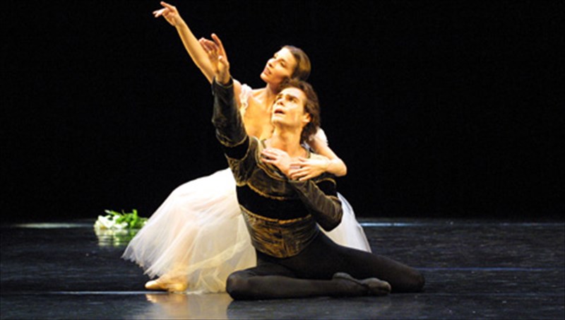 afieroma-ston-rountolf-nouregief