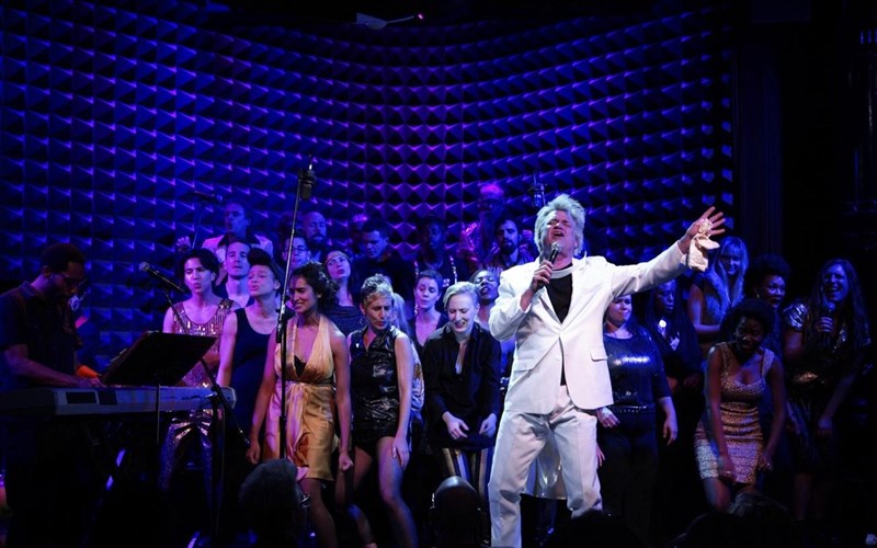 donald-trump-is-the-devil-stin-agglikaniki-ekklisia-agiou-paulou-kai-sto-suntagma