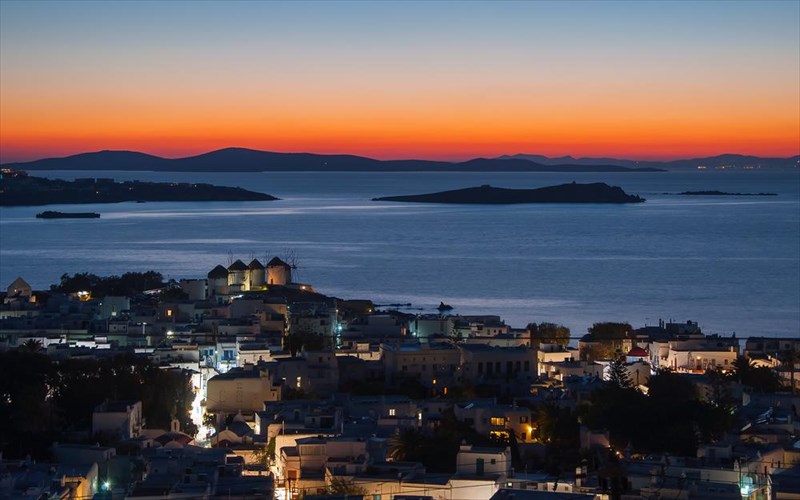 ta-kalutera-ellinika-nisia-gia-diakopes-san-partu