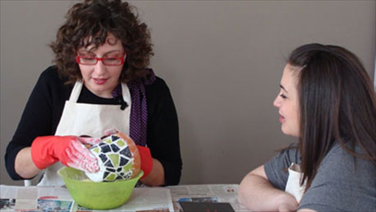 xeirotexnika-2013-i-autodiaxeirisi-einai-i-apantisi-stin-koinoniki-krisi-apantisi-stin-koinoniki-krisi