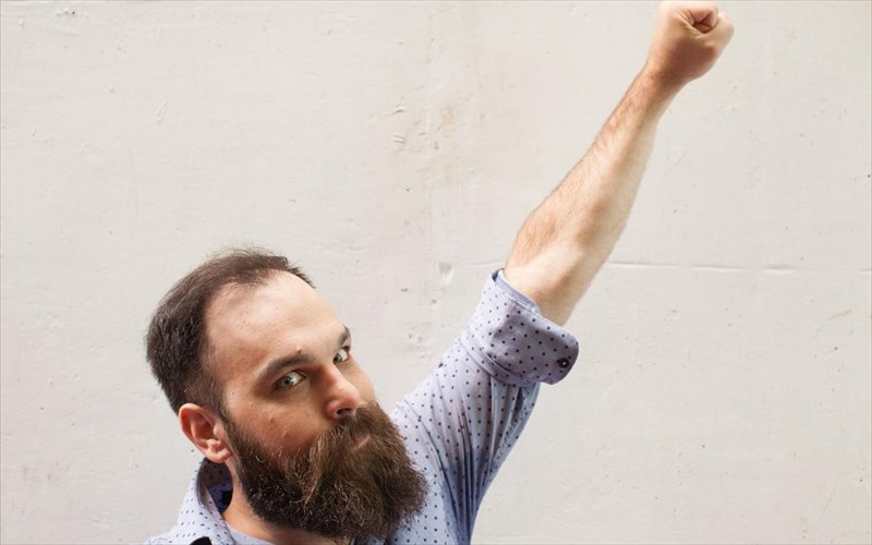 my-storyvl2-tou-sotiri-metzelou-ksana-sto-apo-mixanis-theatro