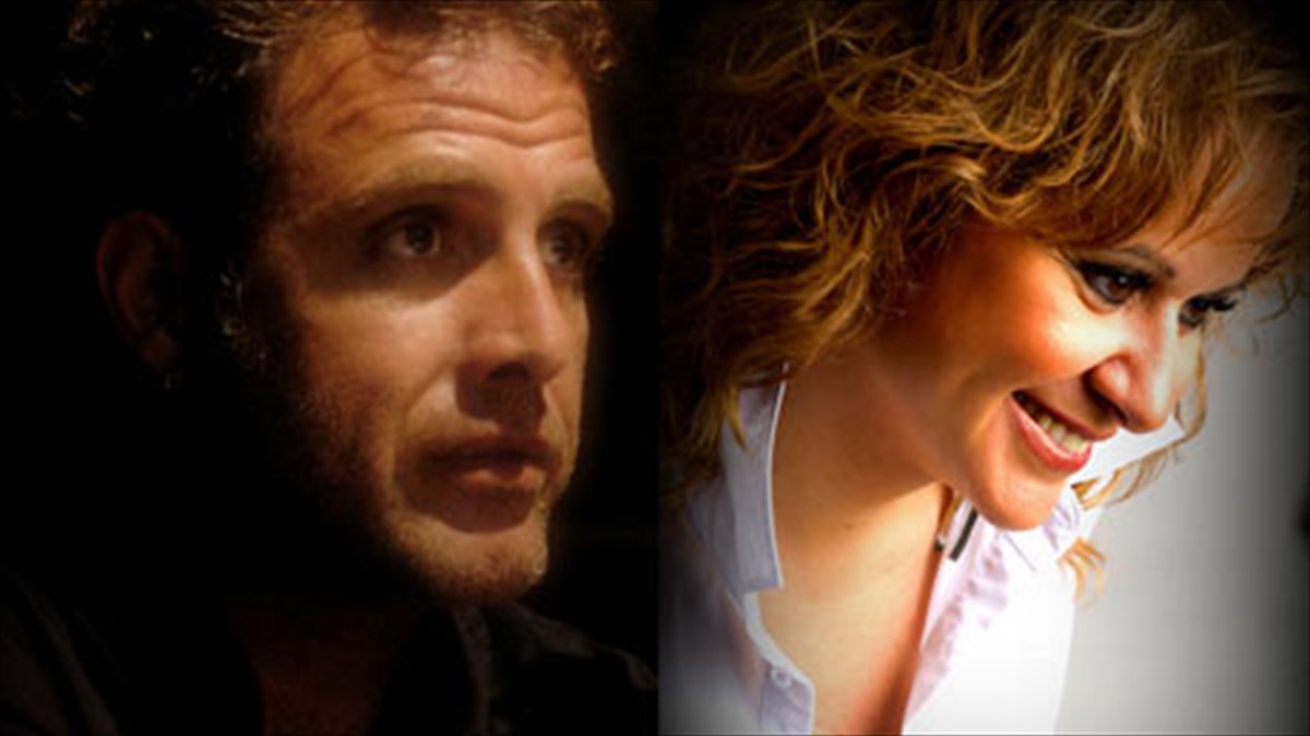 mousiko-taksidi-me-tin-pena-4-monadikon-ellinon-stixourgon-monadikon-ellinon-stixourgon