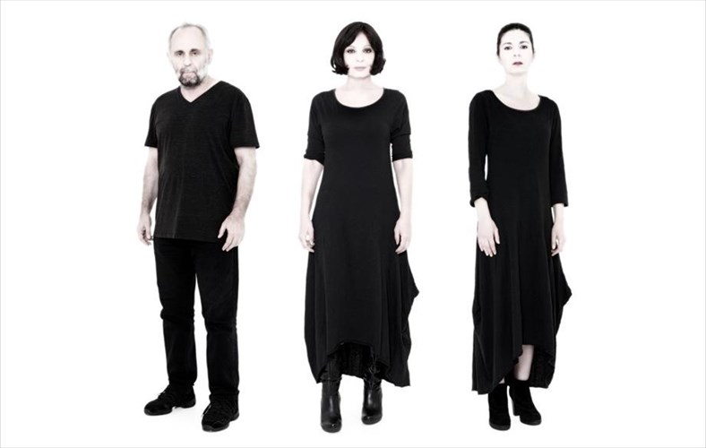 xatzakis-mouriki-kourti-sto-frozen