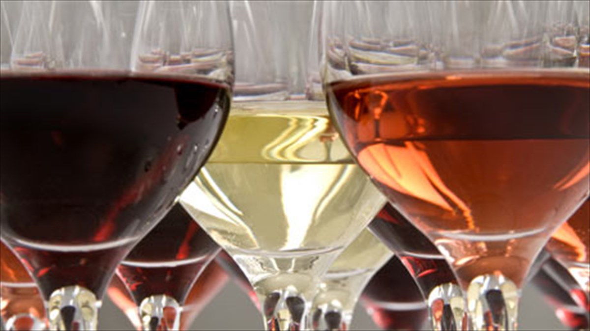 ta-boroina-katebainoun-stin-athina