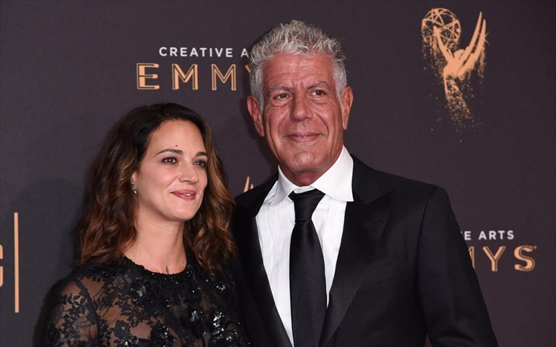 h-asia-argento-arneitai-katigorimatika-tis-katigories-seksoualikis-kakopoiisis