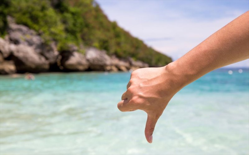 ta-deka-politismika-lathi-pou-den-thelete-na-kanete-sta-taksidia-sas