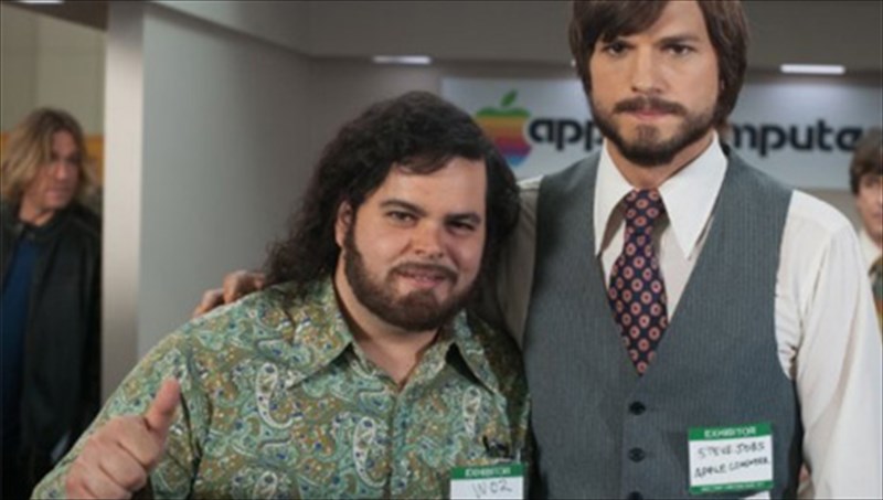 i-proti-tainia-gia-ton-steve-Jobs-dexetai-austiri-kritiki