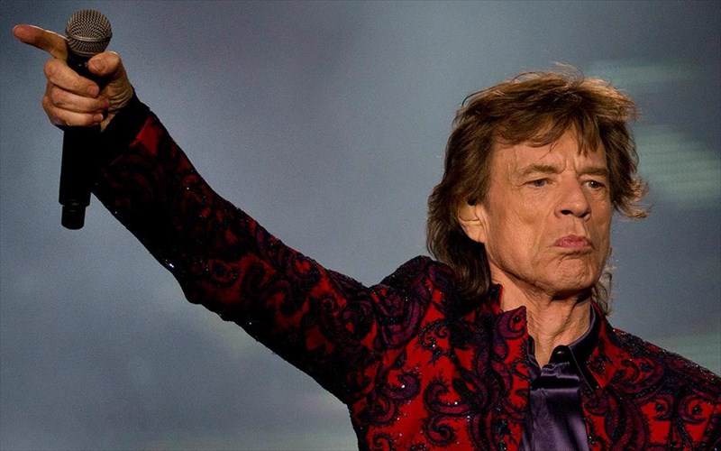 o-mick-Jagger-dinei-resital-me-fusarmonika