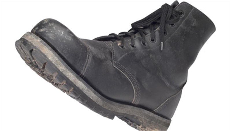 i-anatomia-tou-fasismou-epanerxetai-sto-proskinio