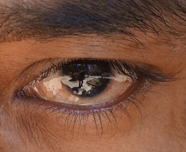 fotografika-portraita-pou-kathilonoun-stin-ethniki-bibliothiki