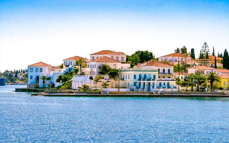 oi-spetses-ksana-sto-proskinio-me-to-spetses-mini-marathon