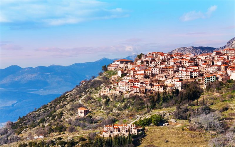 ti-omorfies-krubei-i-sterea-ellada-sterea-ellada