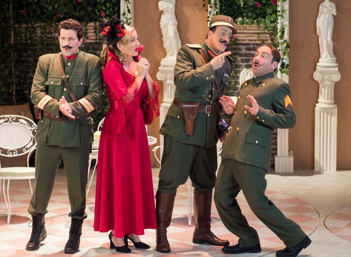 ti-tha-doume-sto-ananeomeno-theatro-athinais-ti-nea-sezon