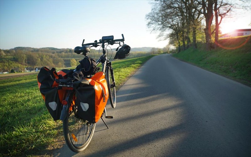 kalosyni-project-mporei-ena-taksidi-na-ginei-xoris-xrimata