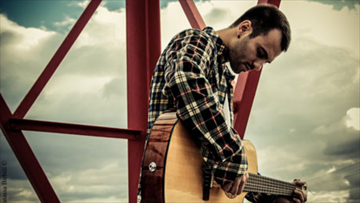 nea-reumata-sti-skini-tou-k44