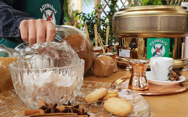 o-loumidis-papagalos-summeteixe-sto-3o-athens-coffee-festival