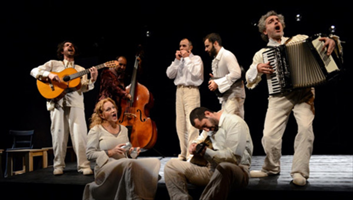 aristofanikos-ploutos-dia-xeiros-tsezaris-gkraouzinis