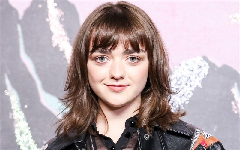 maisie-williams-i-arya-stark-menei-moni-tis