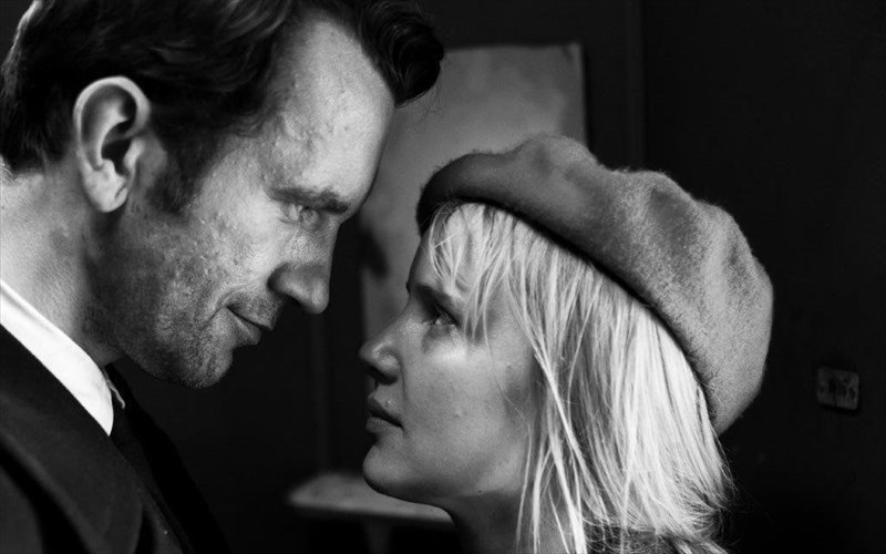 o-erotas-sta-xronia-tou-psuxrou-polemou