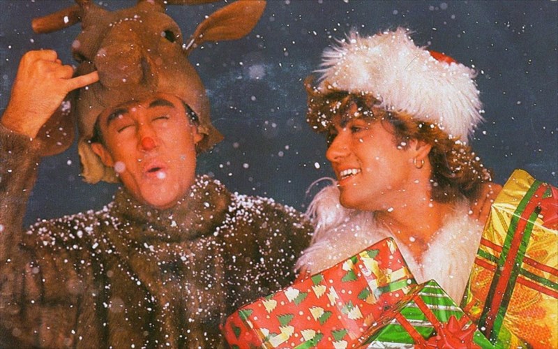 to-last-christmas-ton-wham-ginetai-tainia-me-tin-emilia-clarke