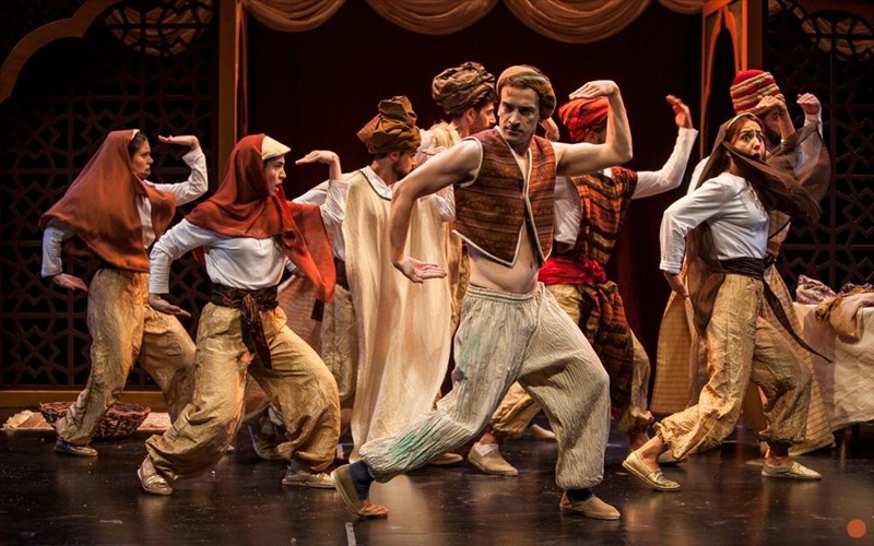 alantin-stin-paidiki-skini-tou-texnis