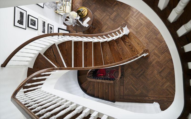 pos-moiazei-arage-to-spiti-tou-baz-luhrmann