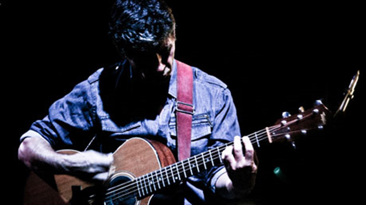 oi-neraides-kai-ta-ksotika-tou-sokrati-malama-gemisan-ton-stauro-tou-notou