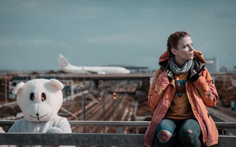 ekato-lekseis-gia-to-xioni-sto-black-box-tou-epi-kolono