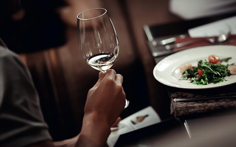 pos-na-paraggelnete-krasi-san-epaggelmaties