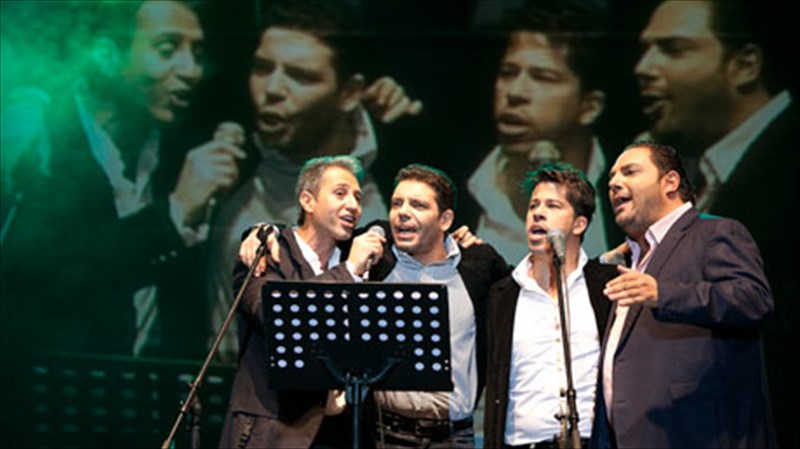 ta-tragoudia-tou-patera-mou-apo-4-gious