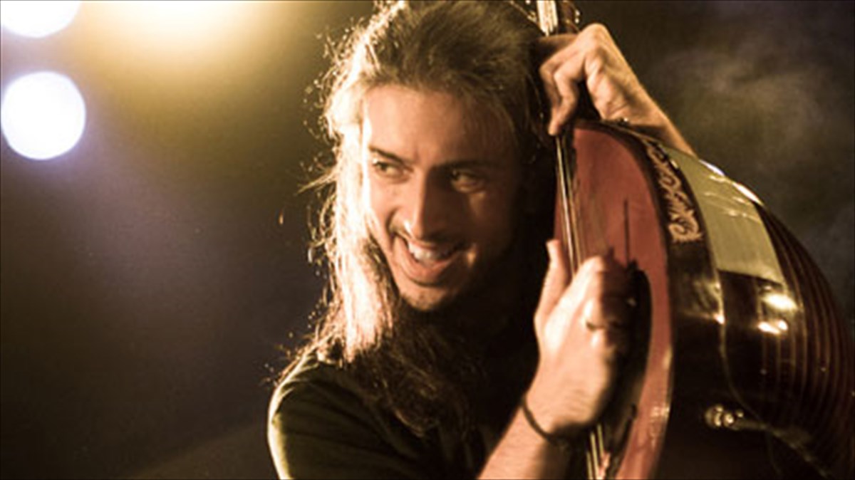 o-giannis-xaroulis-ston-stauro-tou-notou