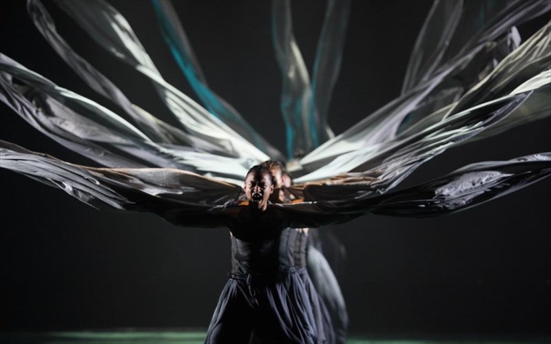 i-omada-tou-tzaki-tsan-gia-proti-fora-stin-ellada