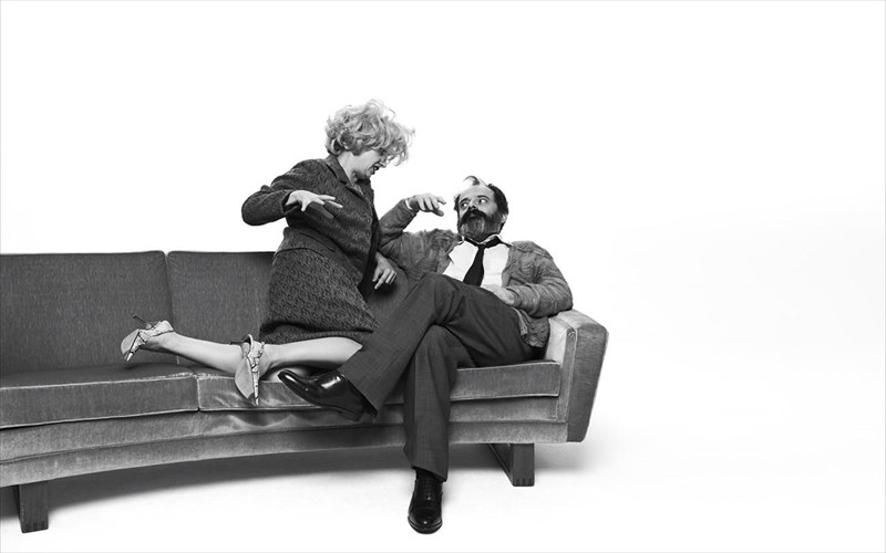 poios-fobatai-ti-birtzinia-goulf-sti-stegi