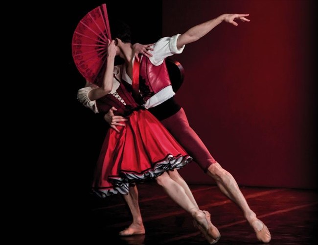 o-don-kixotis-ton-mpolsoi-apo-ti-mosxa-sto-megaro