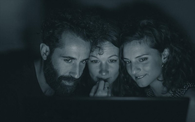 dekembrios-me-duo-premieres-sto-theatro-tou-neou-kosmou