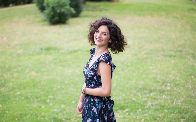 katerina-spurou-oi-aples-kathimerines-istories-gia-tis-anthropines-sxeseis-panta-tha-mas-apasxoloun