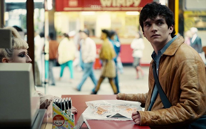 bandersnatch-o-diadrastikos-efialtis-tou-black-mirror