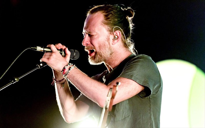 o-thom-yorke-tha-apousiasei-apo-tin-eisagogi-ton-radiohead-sto-rock-and-roll-hall-of-fame
