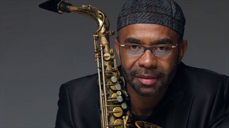 o-kenny-garrett-gia-duo-spanies-live-emfaniseis-sto-gazarte