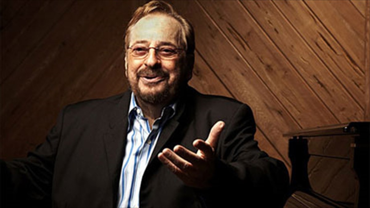 efuge-o-mousikos-paragogos-phil-ramone-mousikos-paragogos-phil-ramone