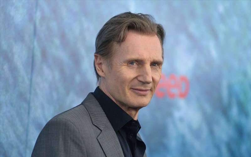 liam-neeson-tha-kano-tainies-drasis-mexri-na-gelasei-to-koino