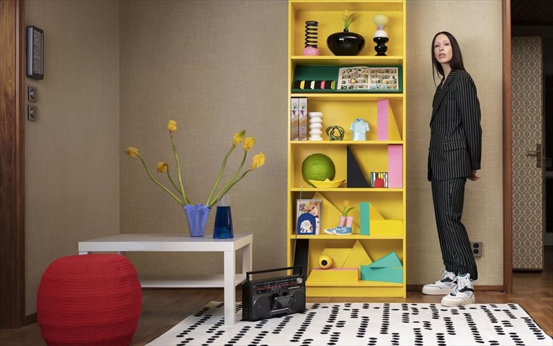 h-diasimi-bibliothiki-billy-tis-ikea-ginetai-40