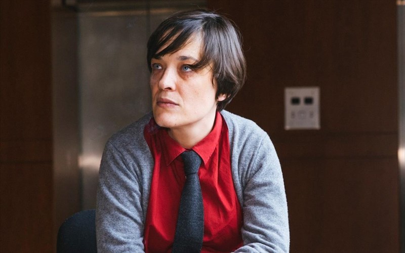 i-georgia-mauragani-ekpaideuei-to-koino-sto-arxaio-drama