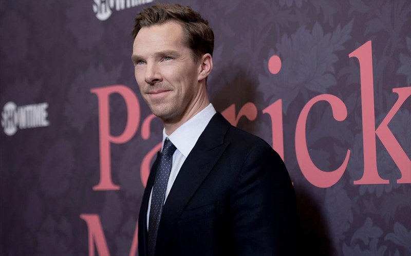 enas-diabolikos-benedict-cumberbatch-sto-good-omens-tou-amazon