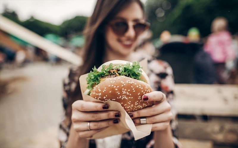 kanei-kalo-i-eleutheri-mera-sti-diaita-eleutheri-mera-sti-diaita