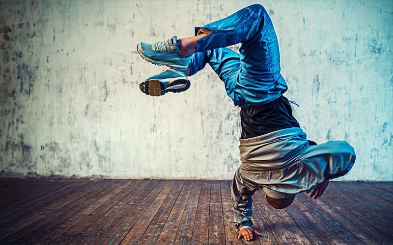 pos-sas-fainetai-to-breakdance-gia-olumpiako-athlima