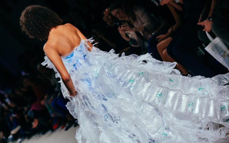 i-25i-athens-xclusive-designers-week-leei-nai-stibiosimimoda