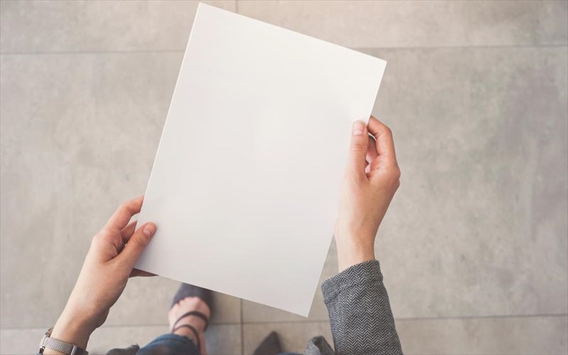 giati-ponaei-toso-to-kopsimo-apo-xarti