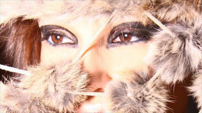 mia-mustiriodis-persona-tis-jazz-sto-booze-cooperativa