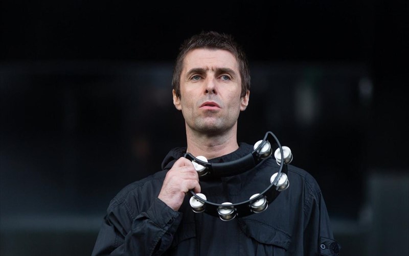 oikogeneiaki-upothesi-o-epomenos-diskos-tou-liam-gallagher-epomenos-diskos-tou-liam-gallagher